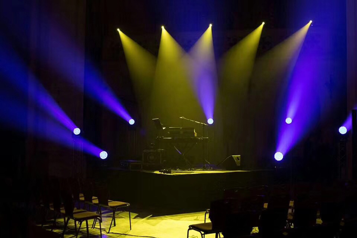 Concert-lehua-19x15w-b-eye-moving-head-light- (1)